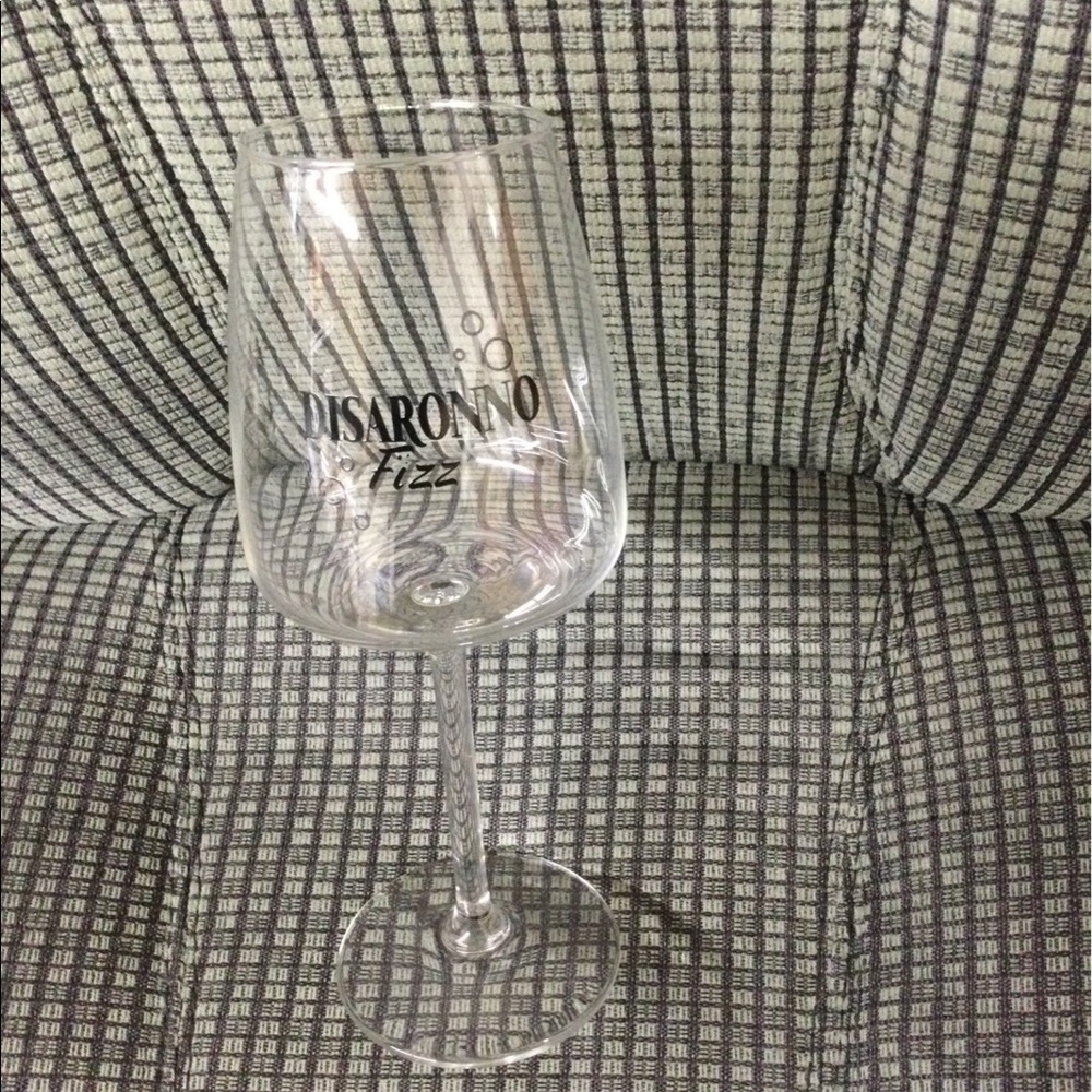 One Balloon Glass
